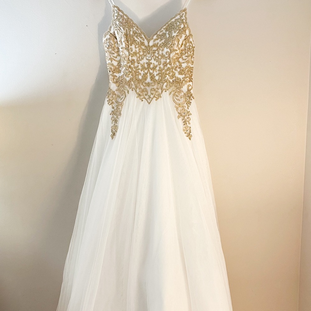 Say yes to the prom! White ballgown dress! Never worn! Size 1